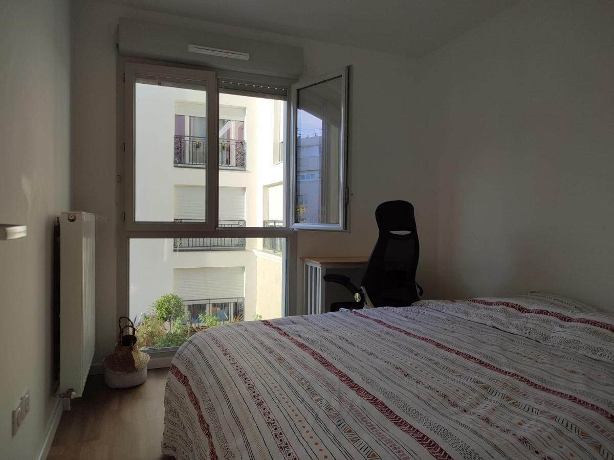 Chambre Privee Dans Un Nouvel Appartement Partage Pres De Paris Avec Parking Gratuit Chevilly-Larue Exterior photo